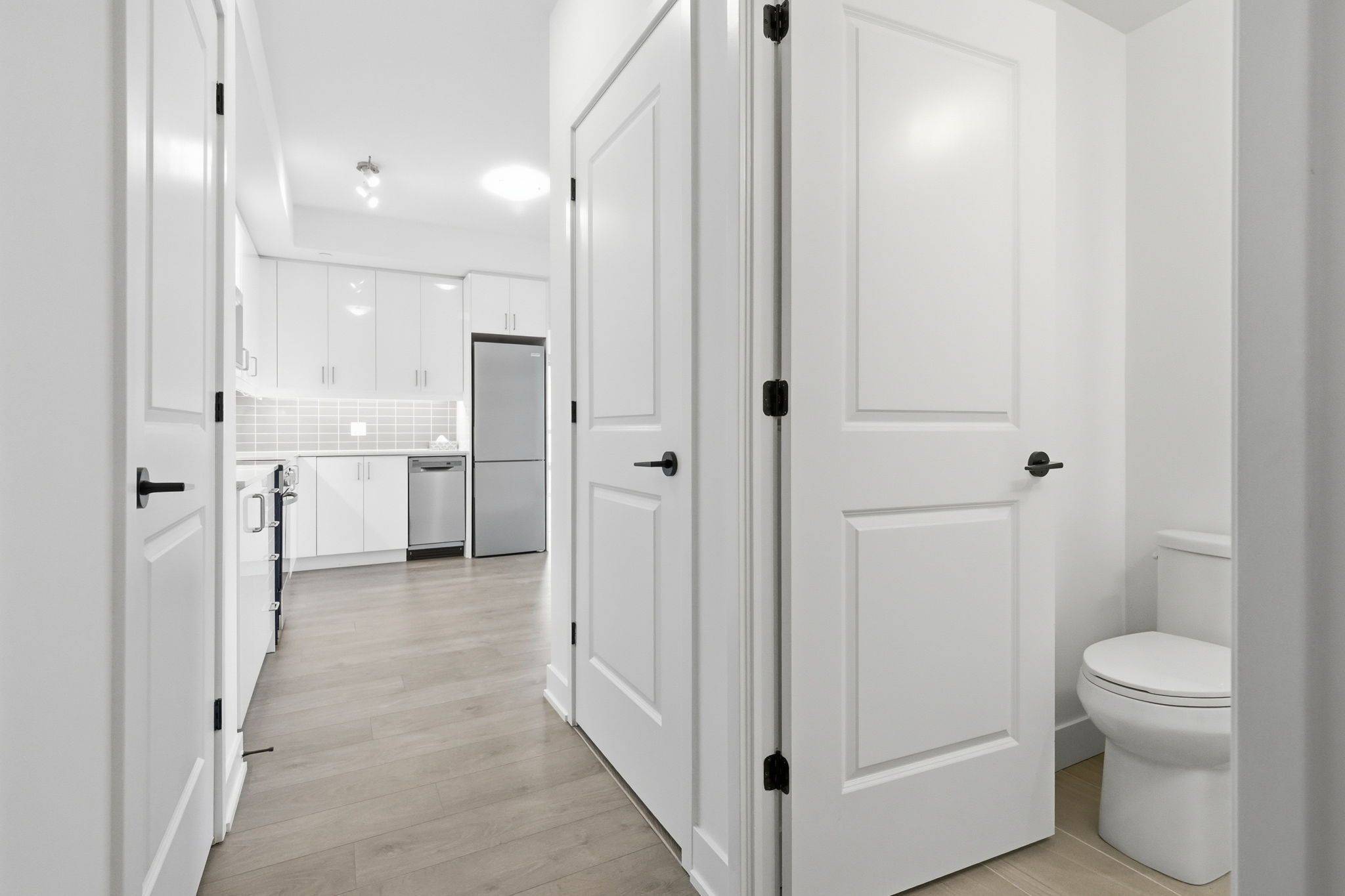 2333 Khalsa Gate #811, Oakville, ON L6M 0X7