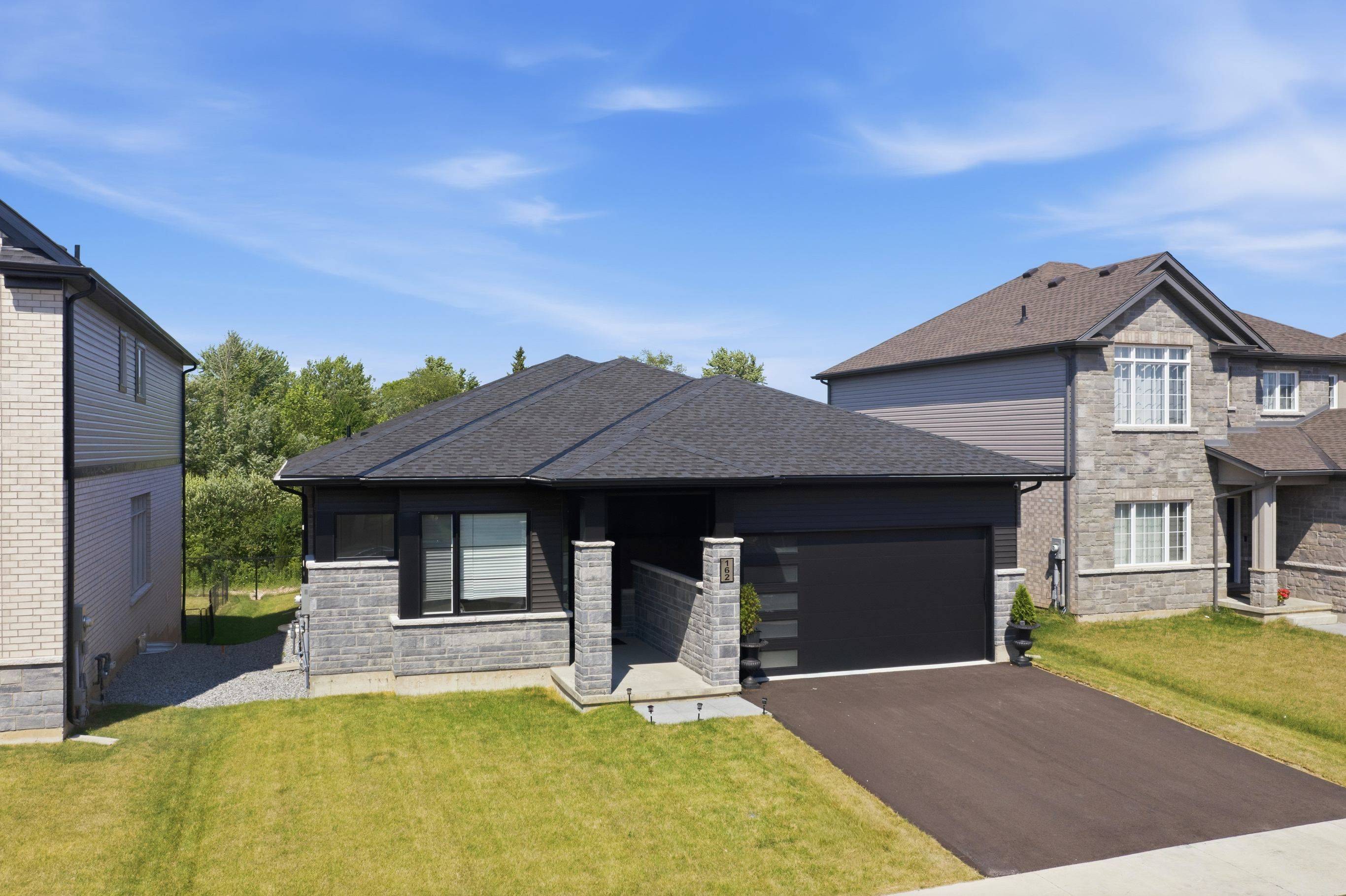 162 Westcott RD, Welland, ON L3C 0K9