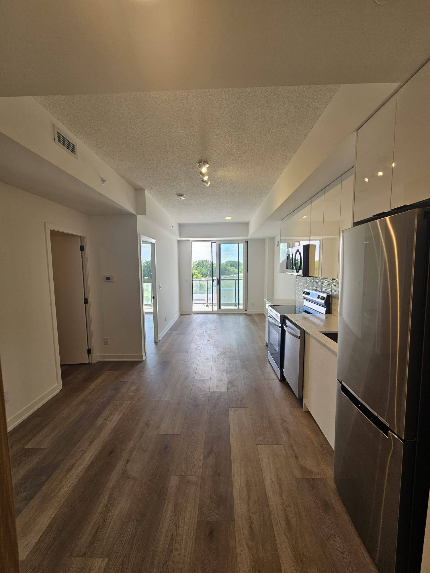 33 Erie AVE #610, Brantford, ON N3S 0K7
