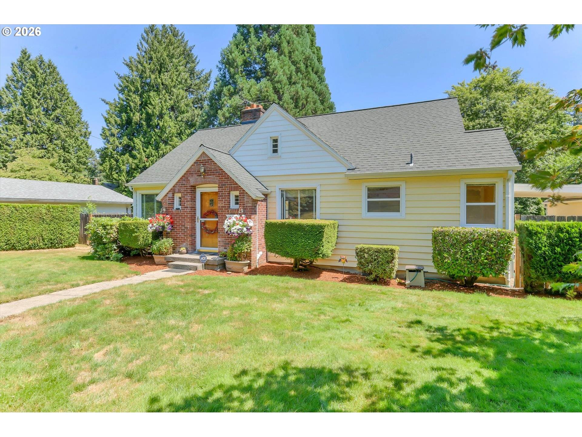 10320 SE STANLEY AVE, Milwaukie, OR 97222