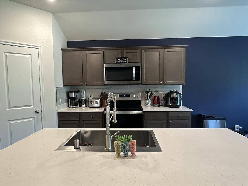 125 Smarty Jones Street, Caddo Mills, TX 75135