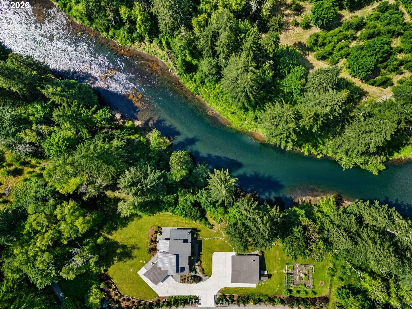 7113 KALAMA RIVER RD, Kalama, WA 98625