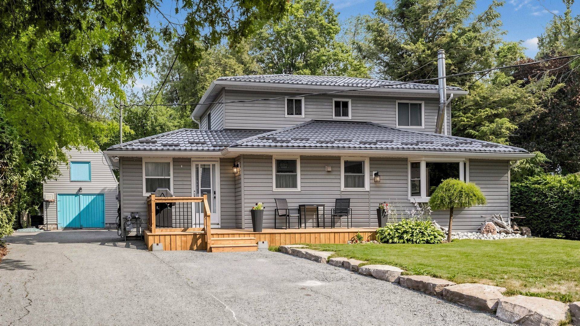 28 Florence DR, Georgina, ON L0E 1N0