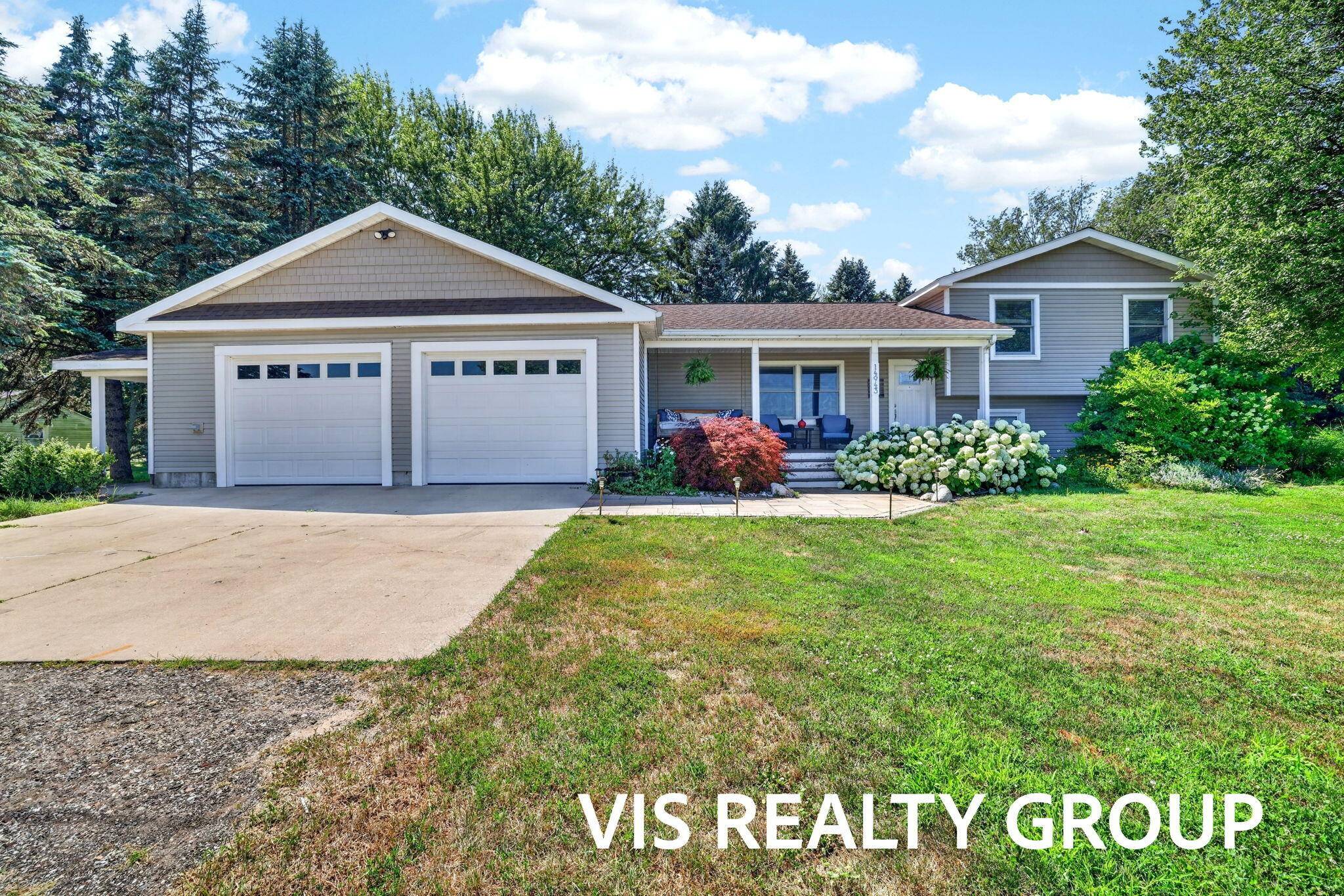 14911 Groenevelt RD, Crockery Twp, MI 49456