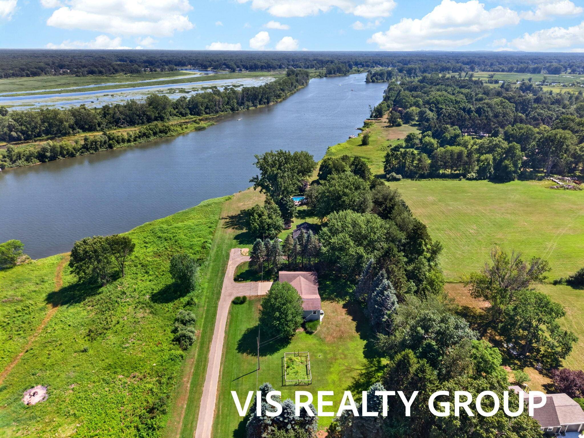 14911 Groenevelt RD, Crockery Twp, MI 49456