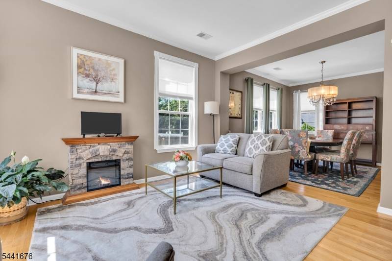 35 Musky Ridge Dr, Hackettstown Town, NJ 07840