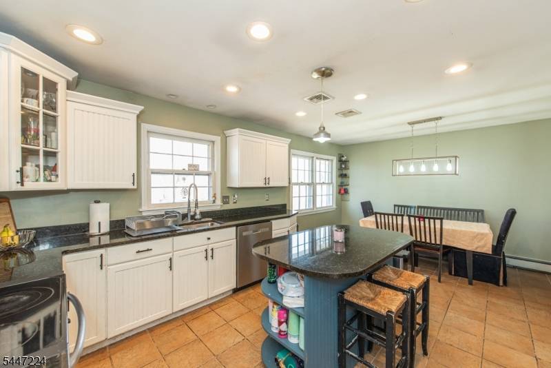 24 Valley View Trl, Sparta Twp., NJ 07871