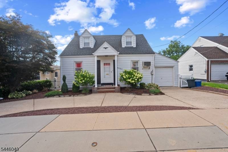 38 Hackensack St, Wood-ridge Boro, NJ 07075