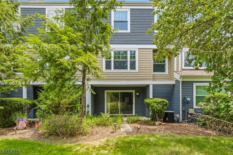 350 Greenfield Rd, Bridgewater Twp., NJ 08807