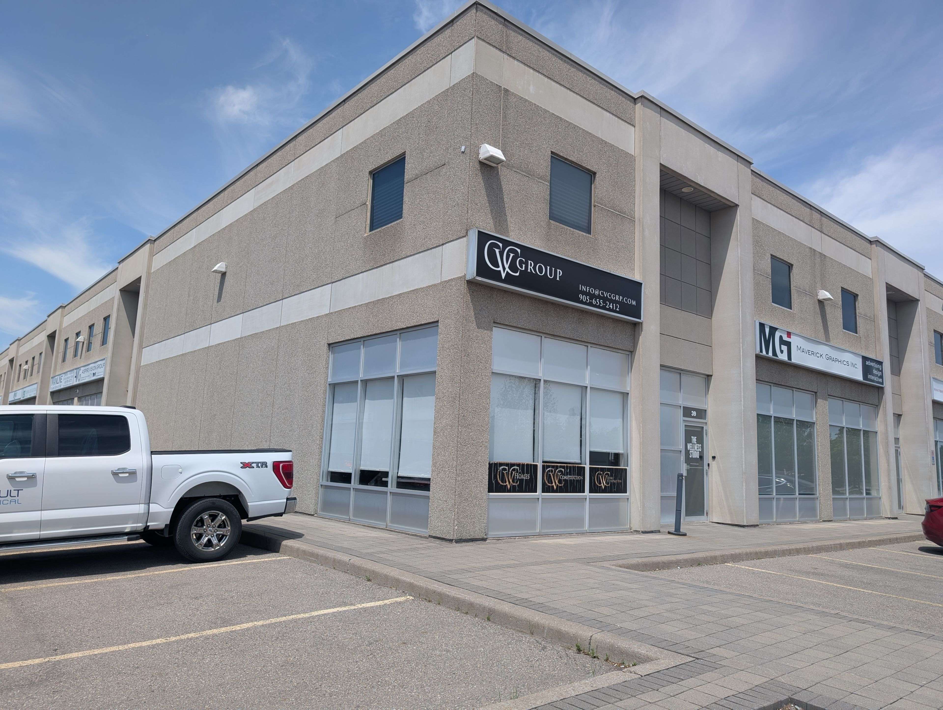 411 Four Valley DR #38, Vaughan, ON L4K 5Y8