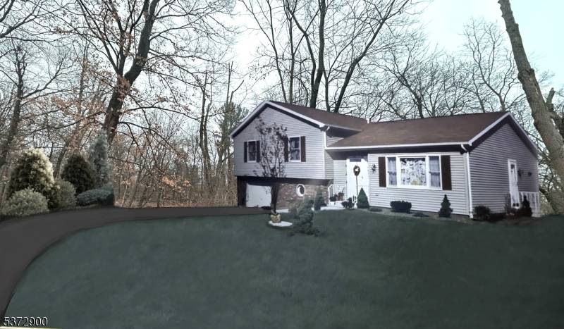300 Alphano Road, Allamuchy Twp., NJ 07840