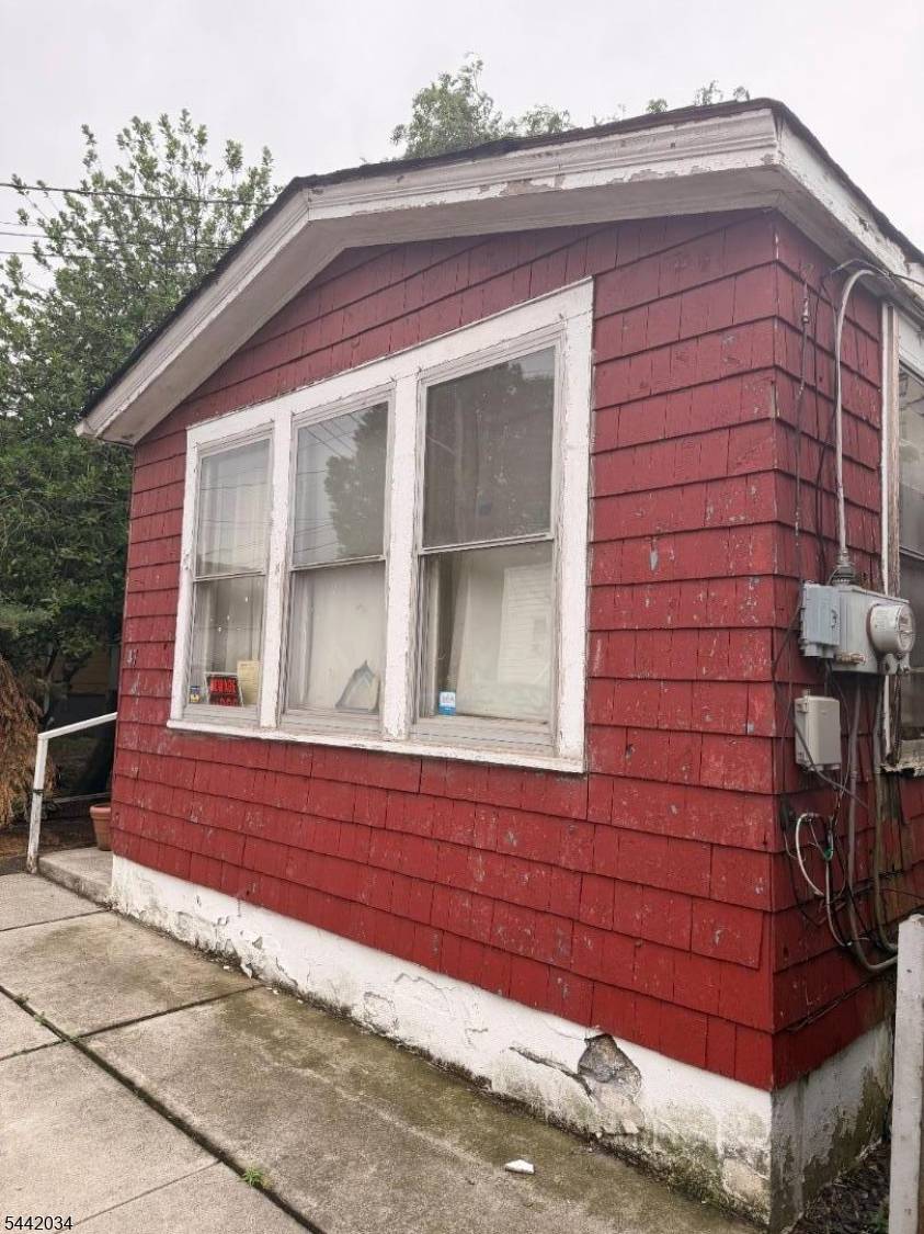 47 May St, Woodbridge Twp., NJ 08861