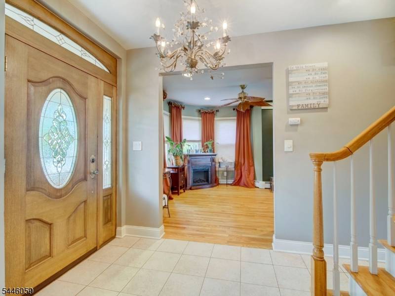 564 Passaic Ave, Kenilworth Boro, NJ 07033