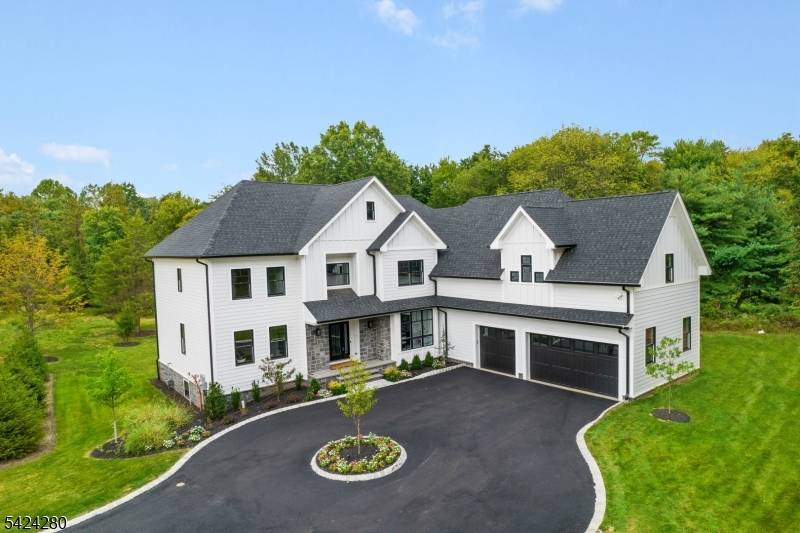 9 Brookside Dr, Warren Twp., NJ 07059