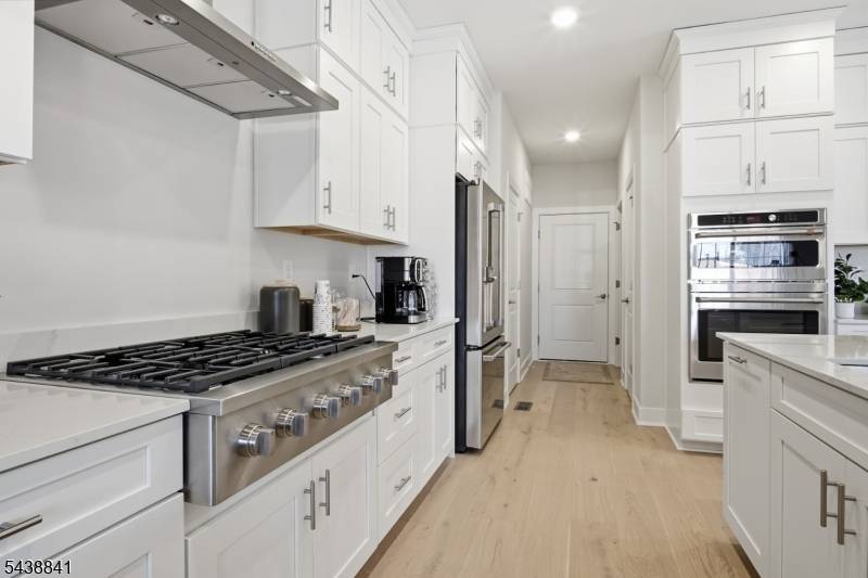 5 Pimlico Pl #5, Oakland Boro, NJ 07436