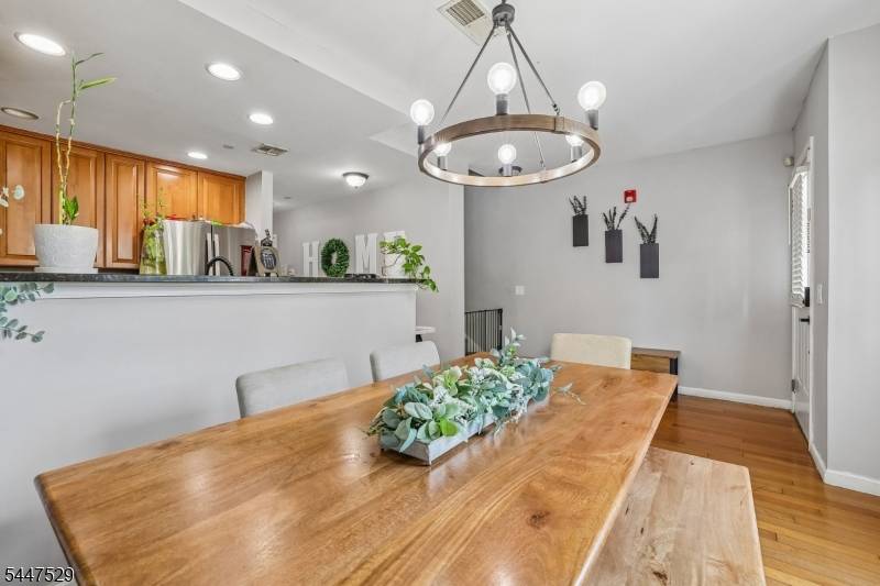 358 Rector #311, Perth Amboy City, NJ 08861