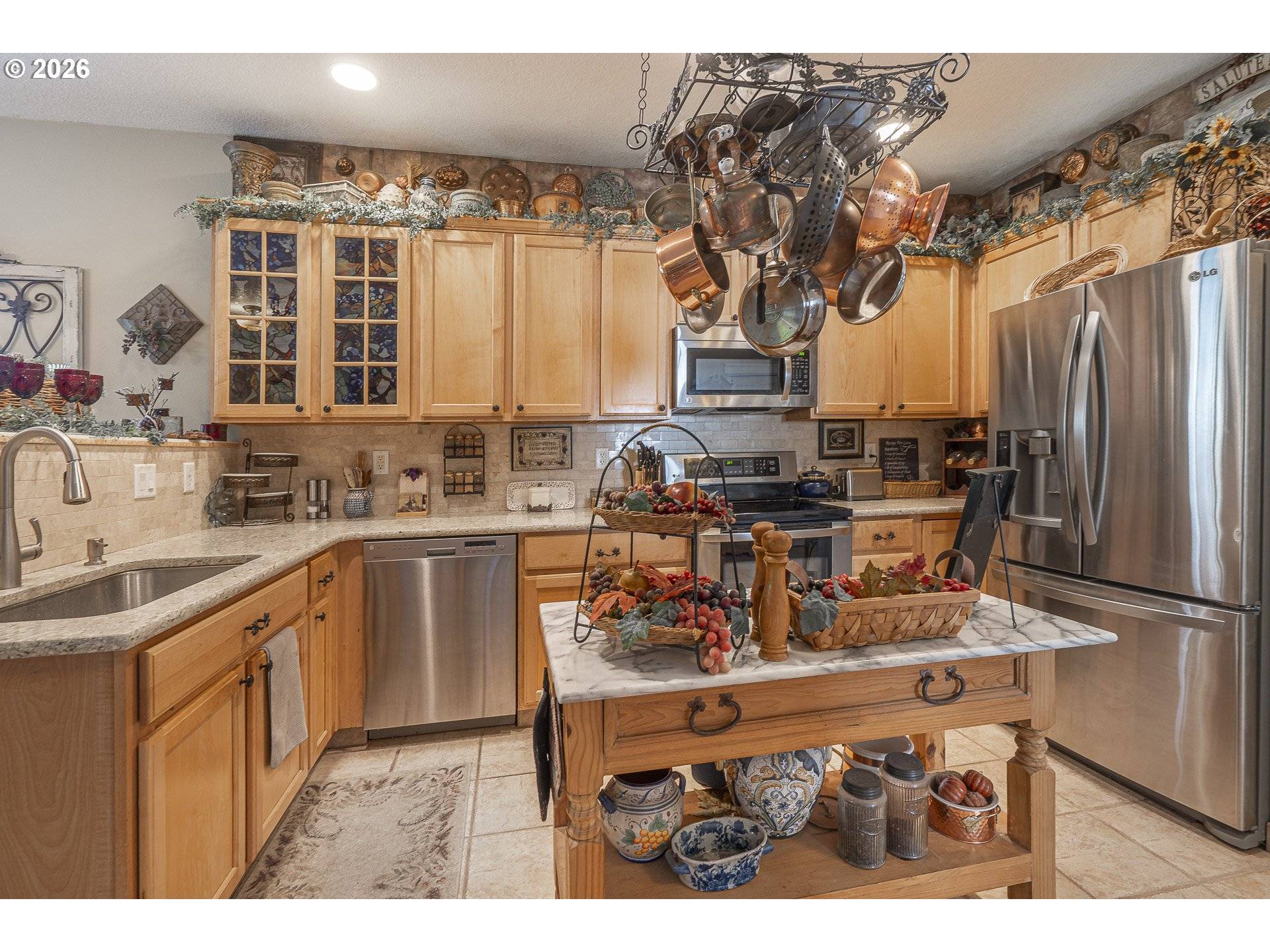 981 WILD ROSE CT, Independence, OR 97351