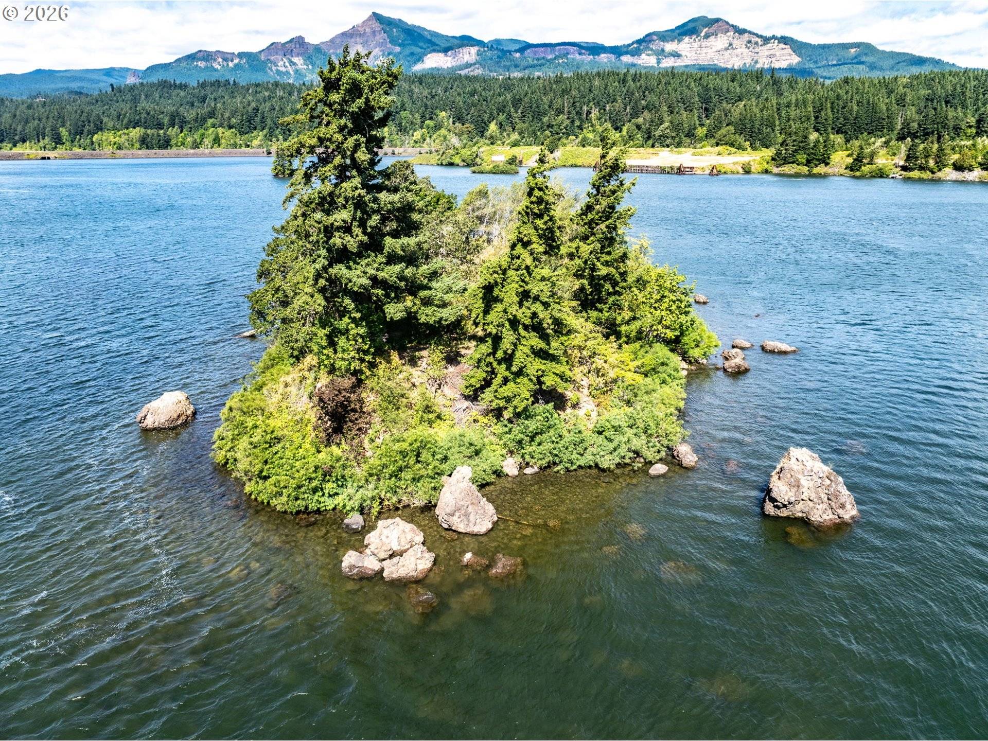 000 Columbia River, Stevenson, WA 98648