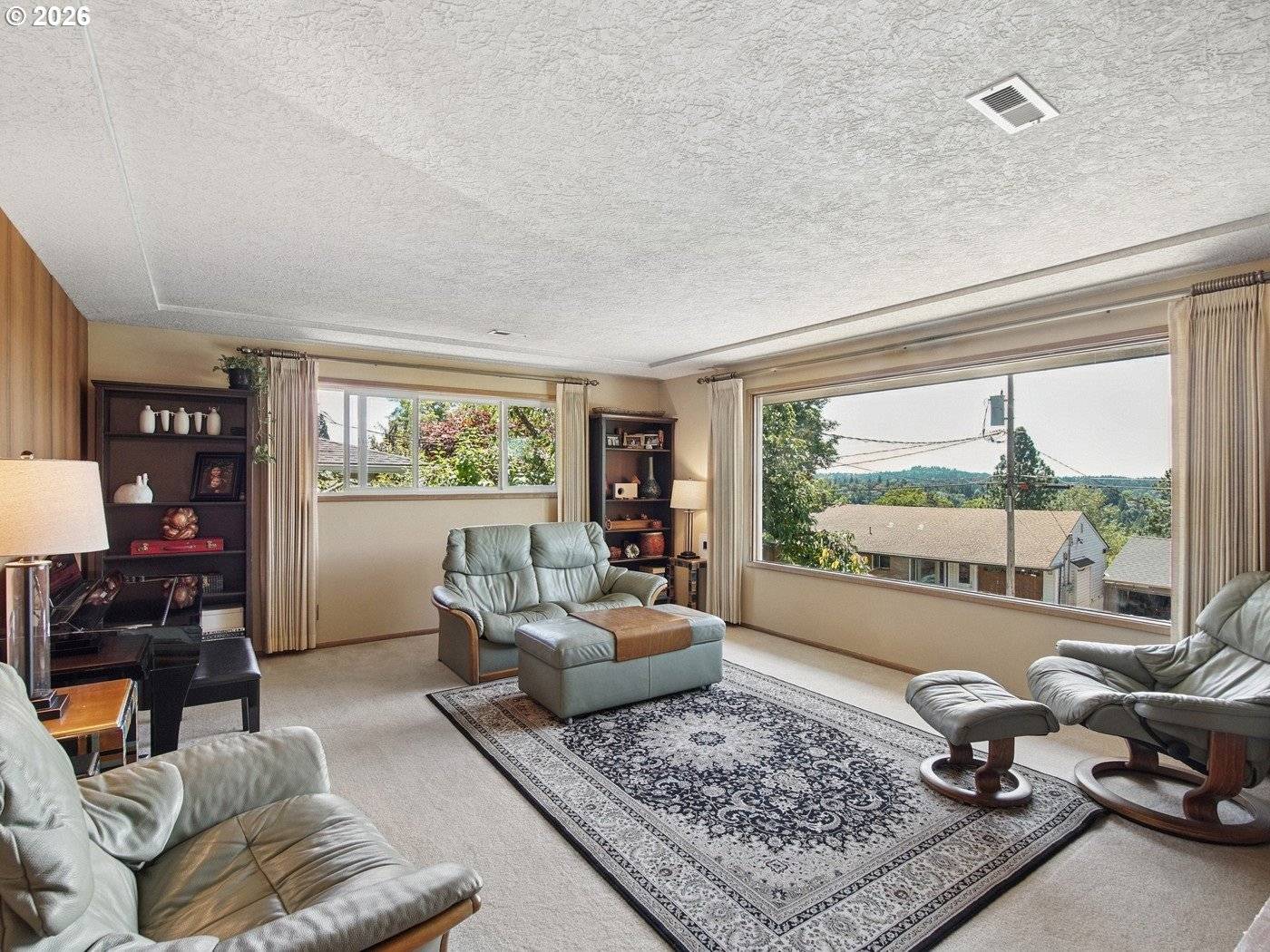 4422 SW WASHOUGA AVE, Portland, OR 97239