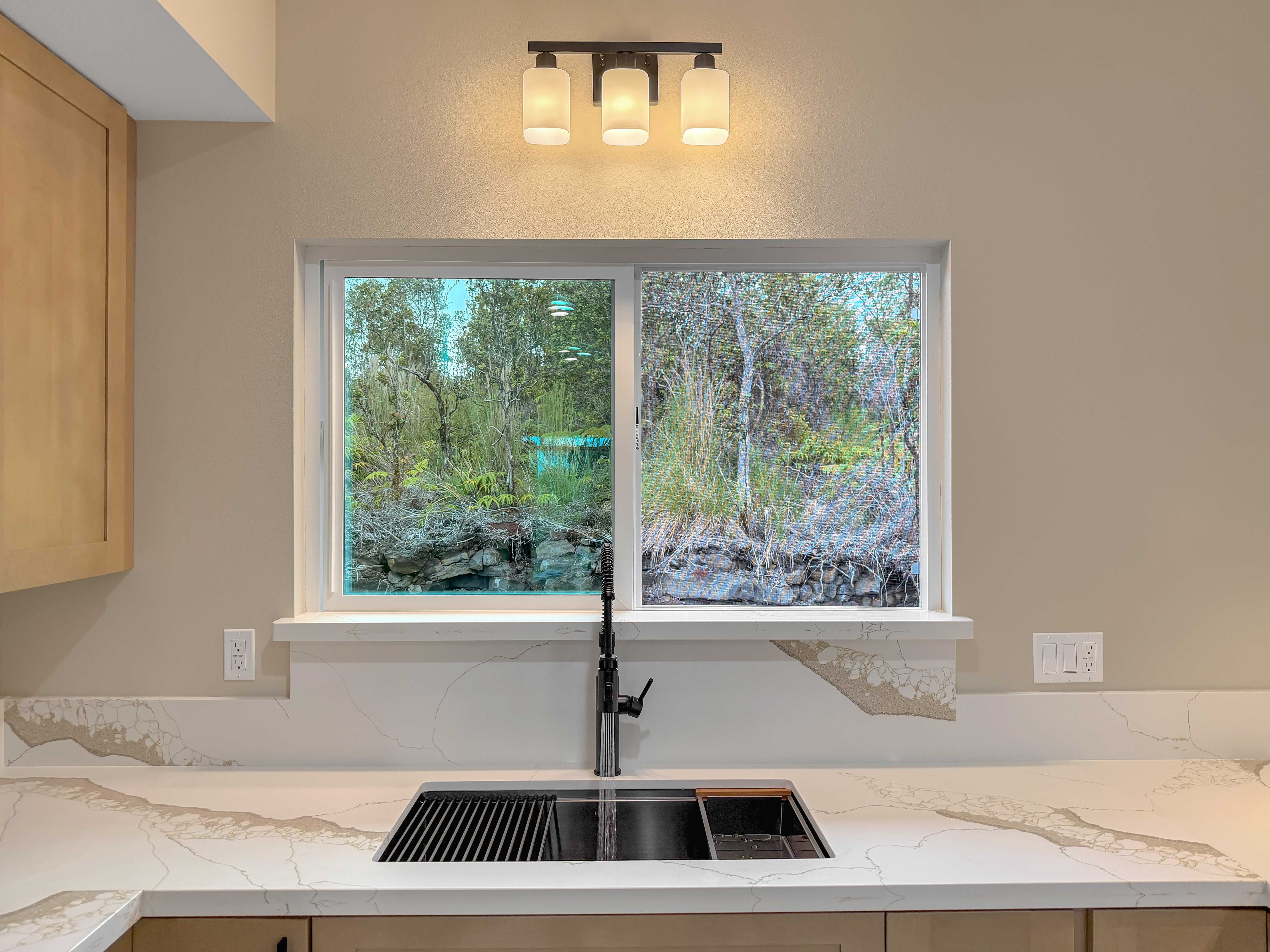 11-3236 VOLCANO RD, Volcano, HI 96785