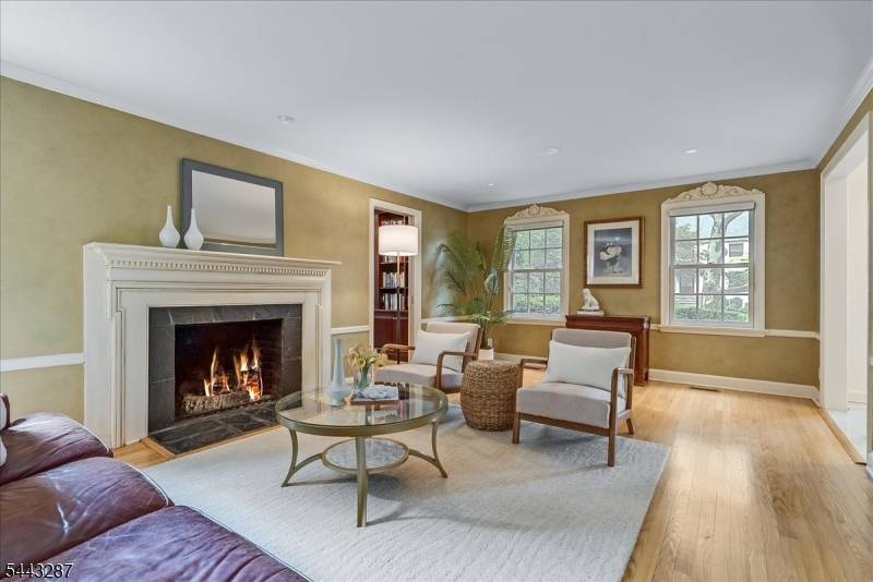 14 Kenneth Rd, Montclair Twp., NJ 07043
