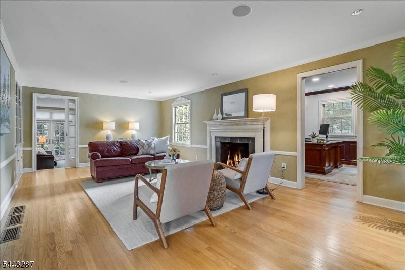 14 Kenneth Rd, Montclair Twp., NJ 07043