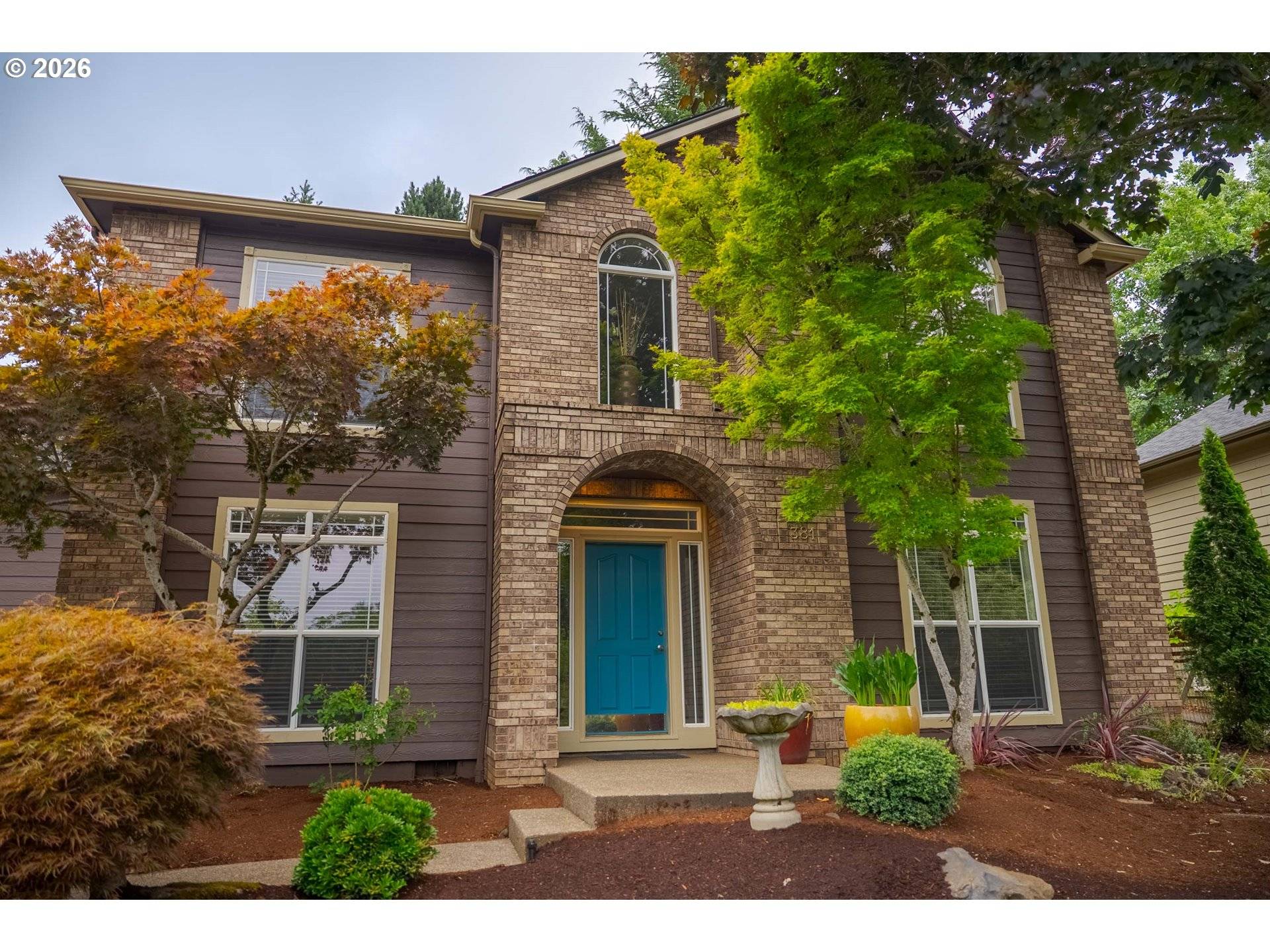381 SILVER HILLS CIR SE, Salem, OR 97306