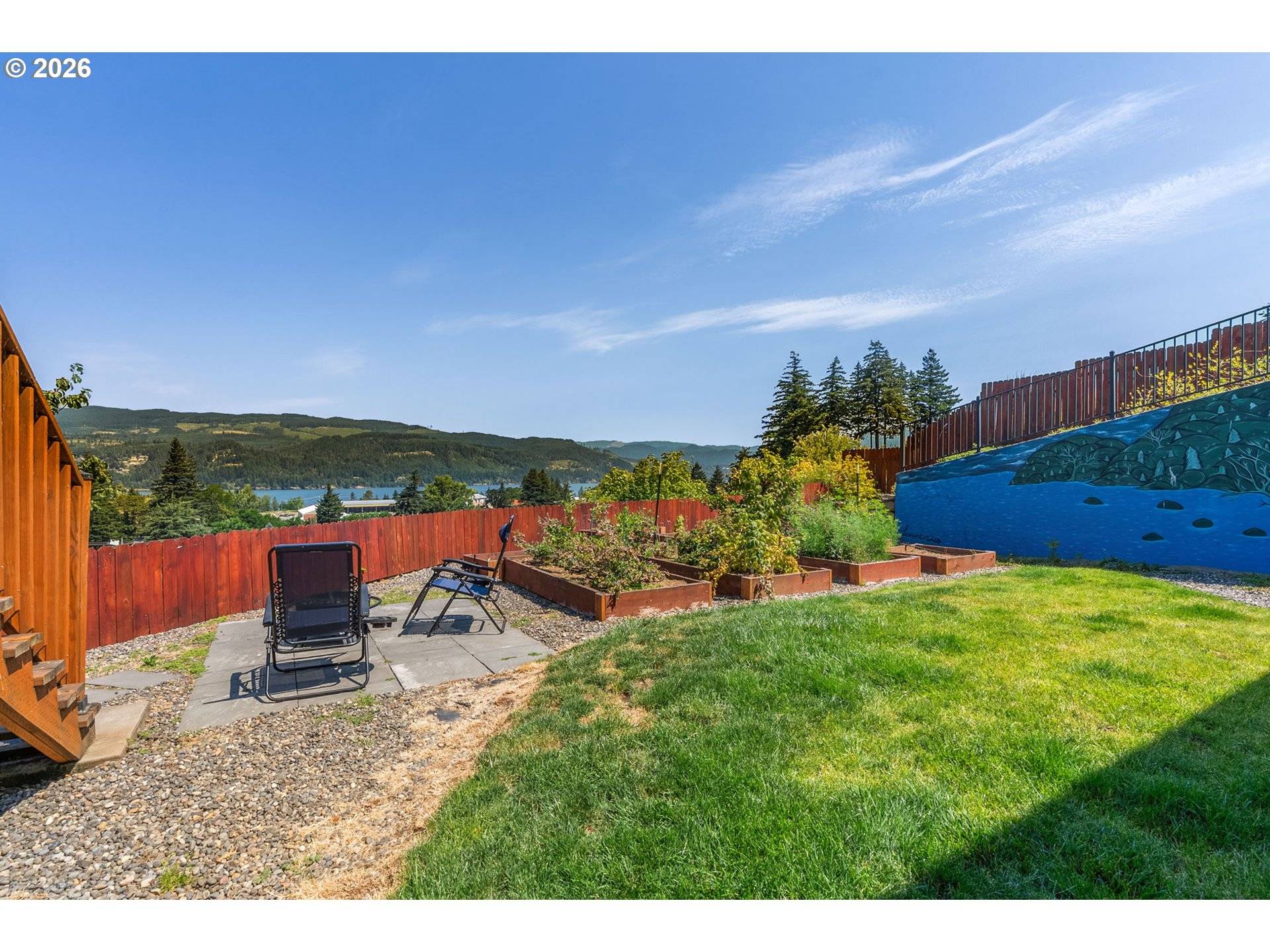 959 SE WINDSONG DR, Cascade Locks, OR 97014
