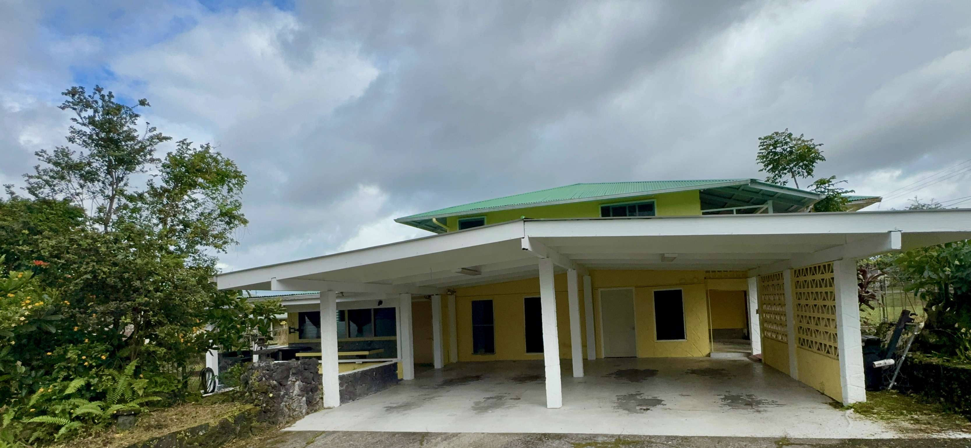 2133 KINOOLE ST, Hilo, HI 96720