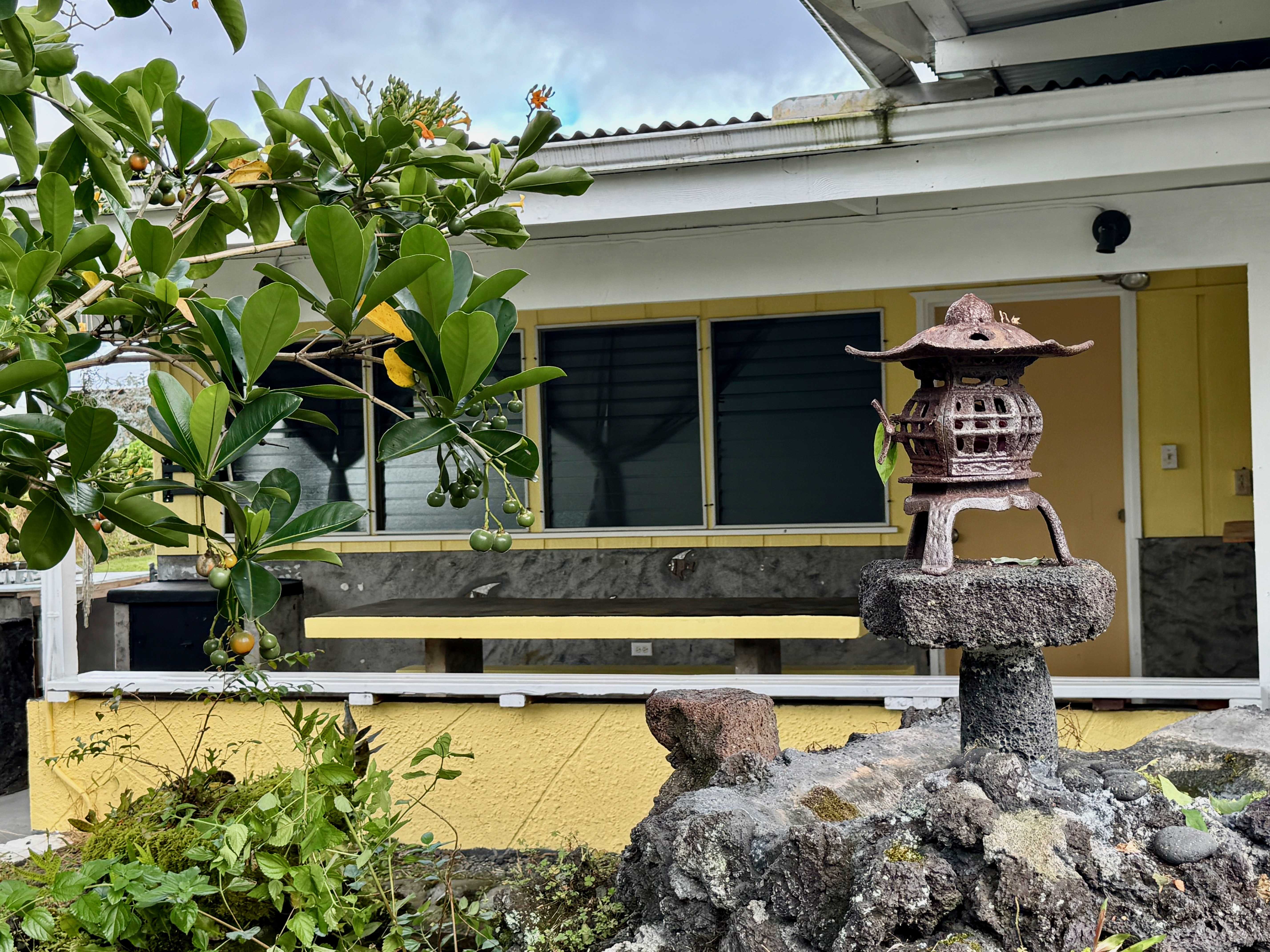 2133 KINOOLE ST, Hilo, HI 96720