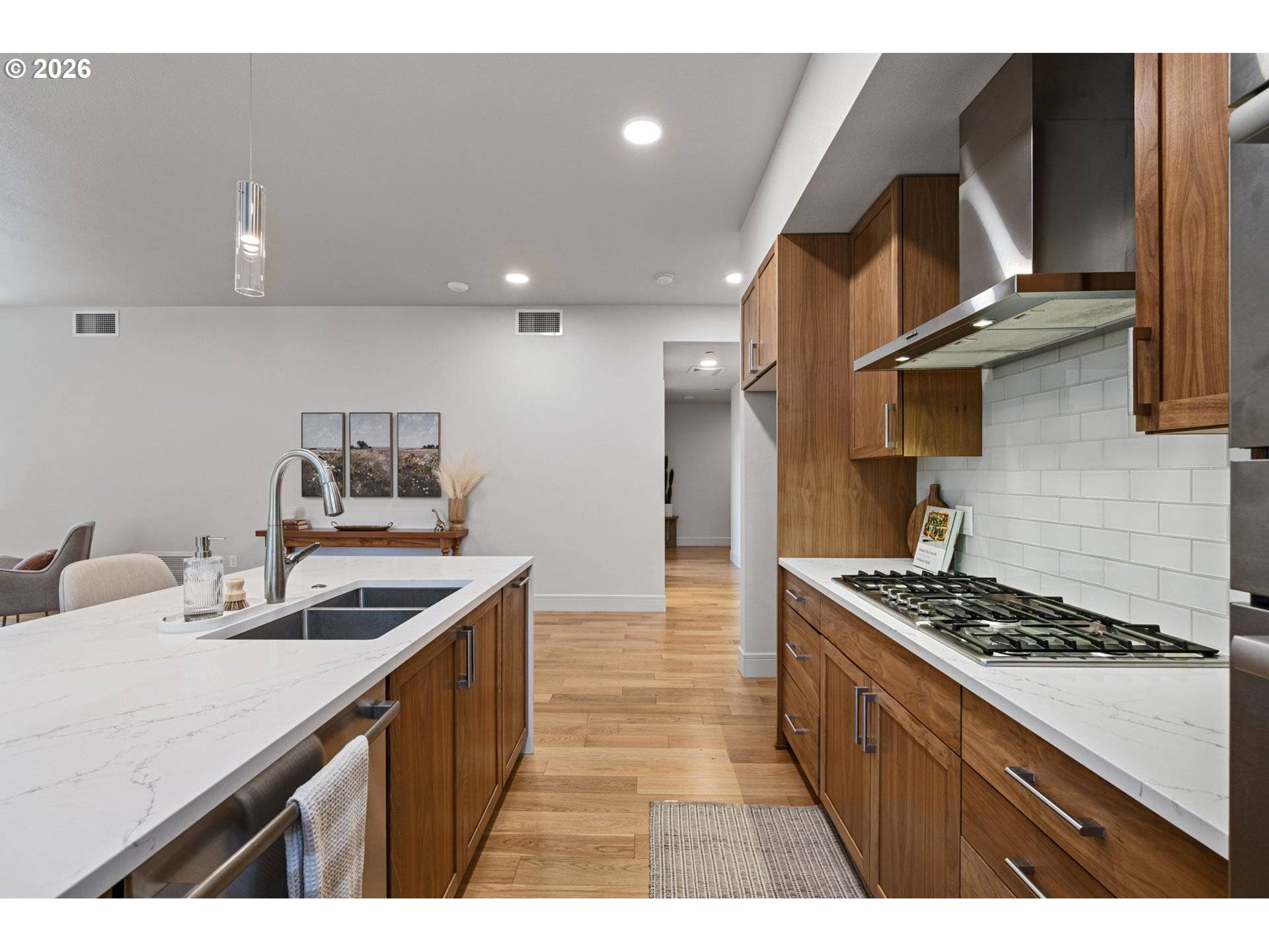 1600 PEARL ST #301, Eugene, OR 97401