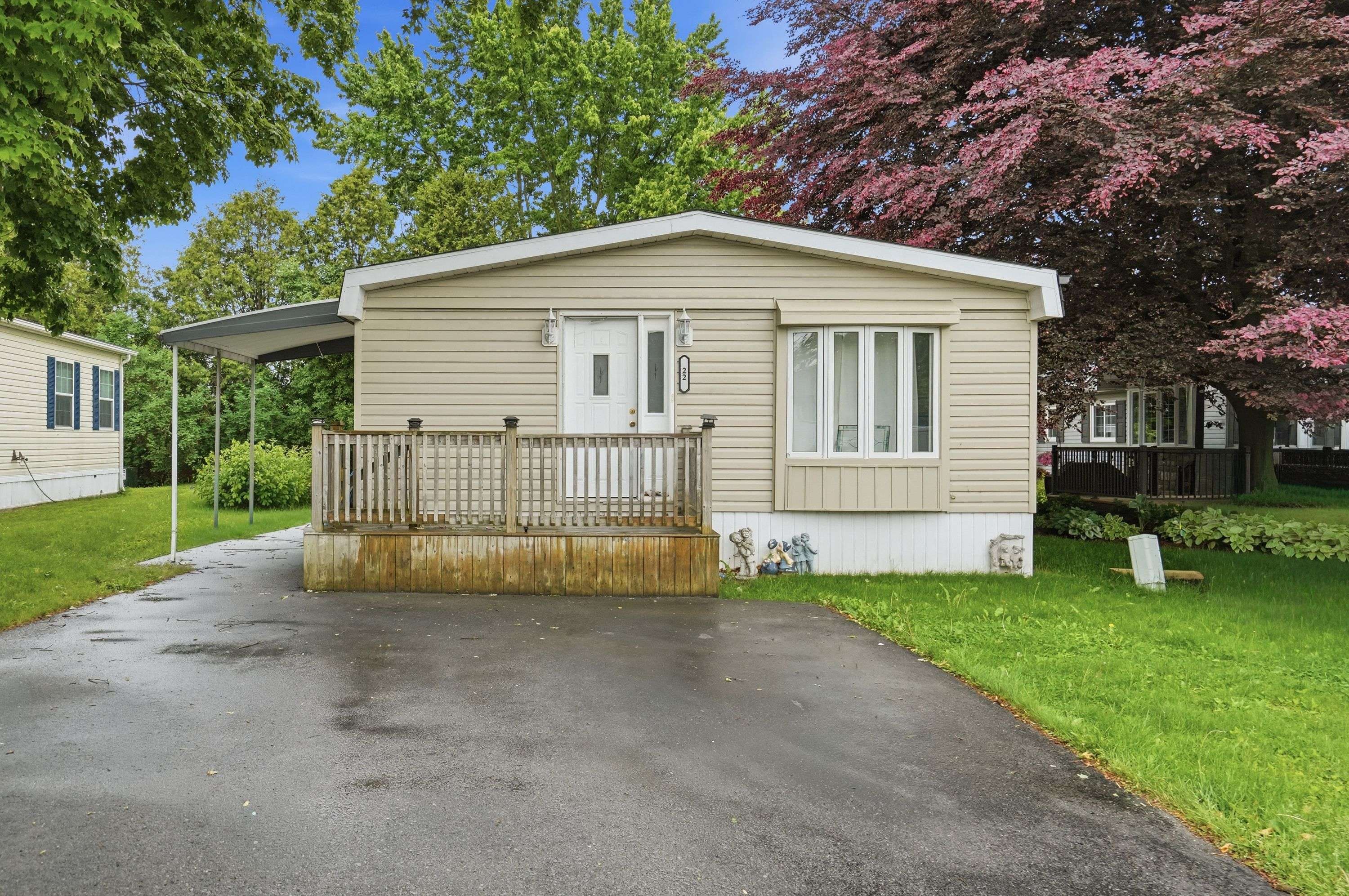 1294 8th Concession RD W #22, Hamilton, ON L0R 1V0