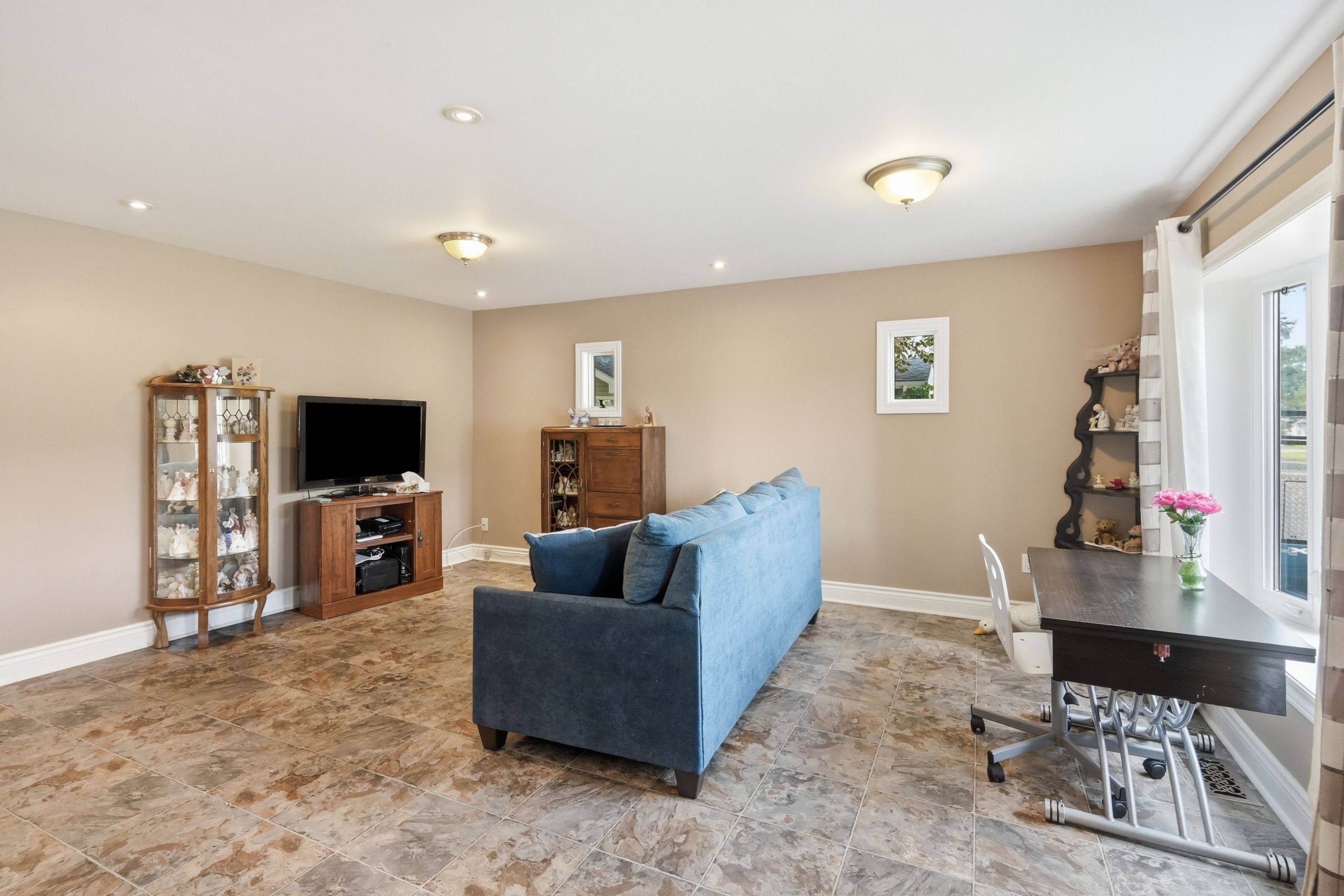 1294 8th Concession RD W #22, Hamilton, ON L0R 1V0