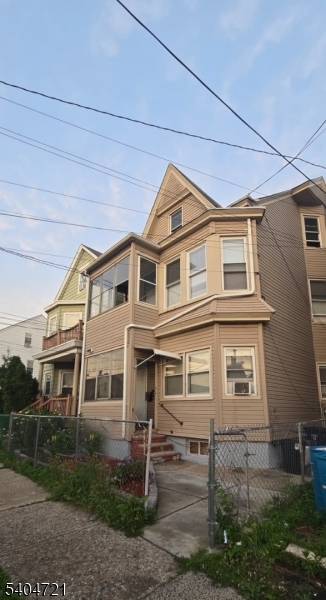 24 Doremus St, Paterson City, NJ 07522