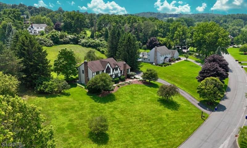 34 Deire Dr, Sparta Twp., NJ 07871