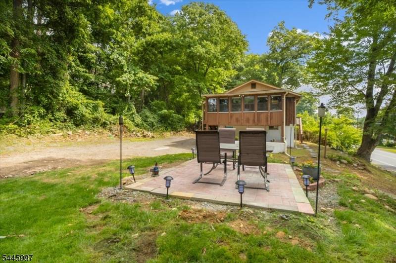 19 W Shawnee Trl, Jefferson Twp., NJ 07885