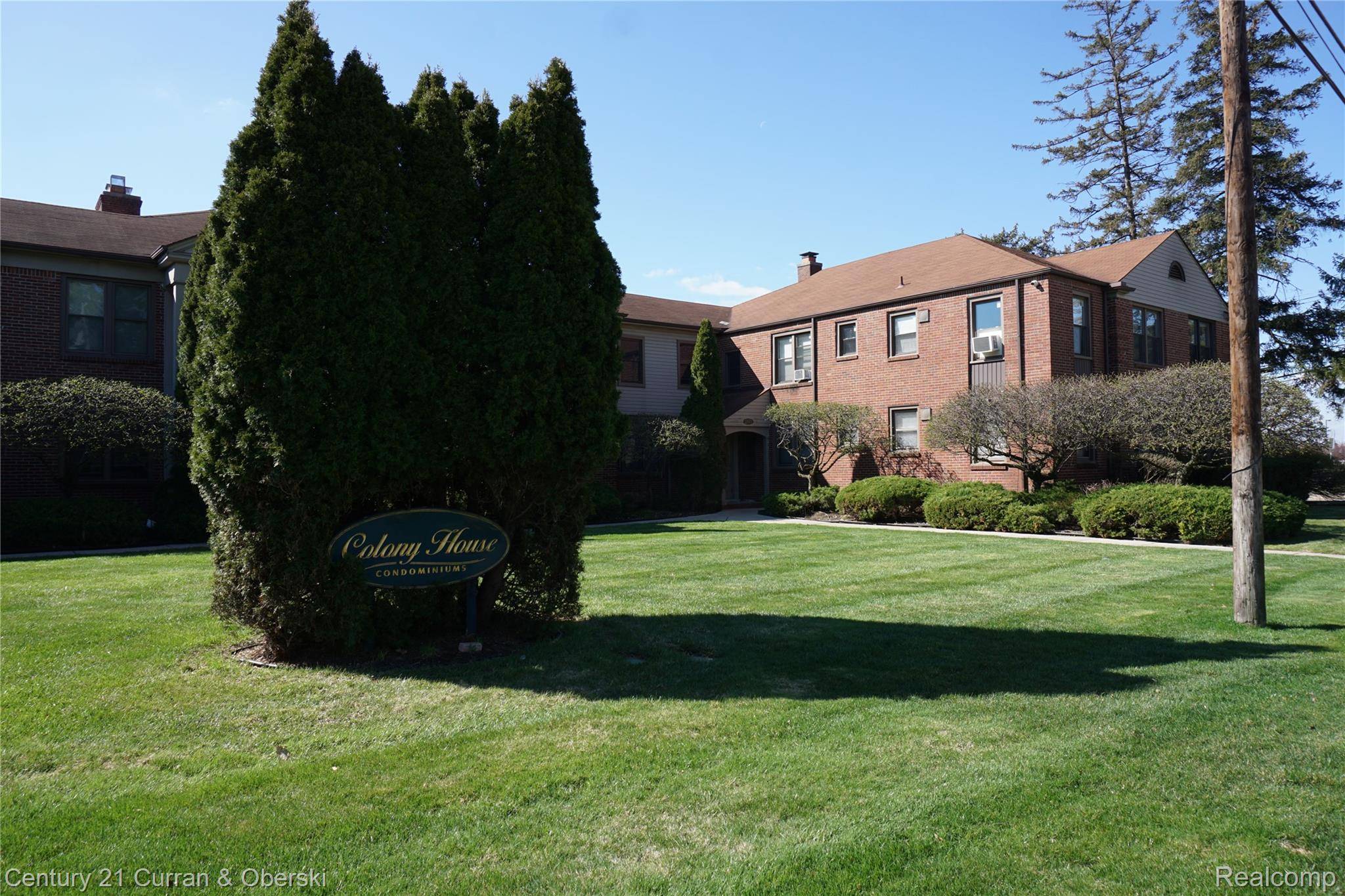 22673 Garrison ST ##208, Dearborn, MI 48124