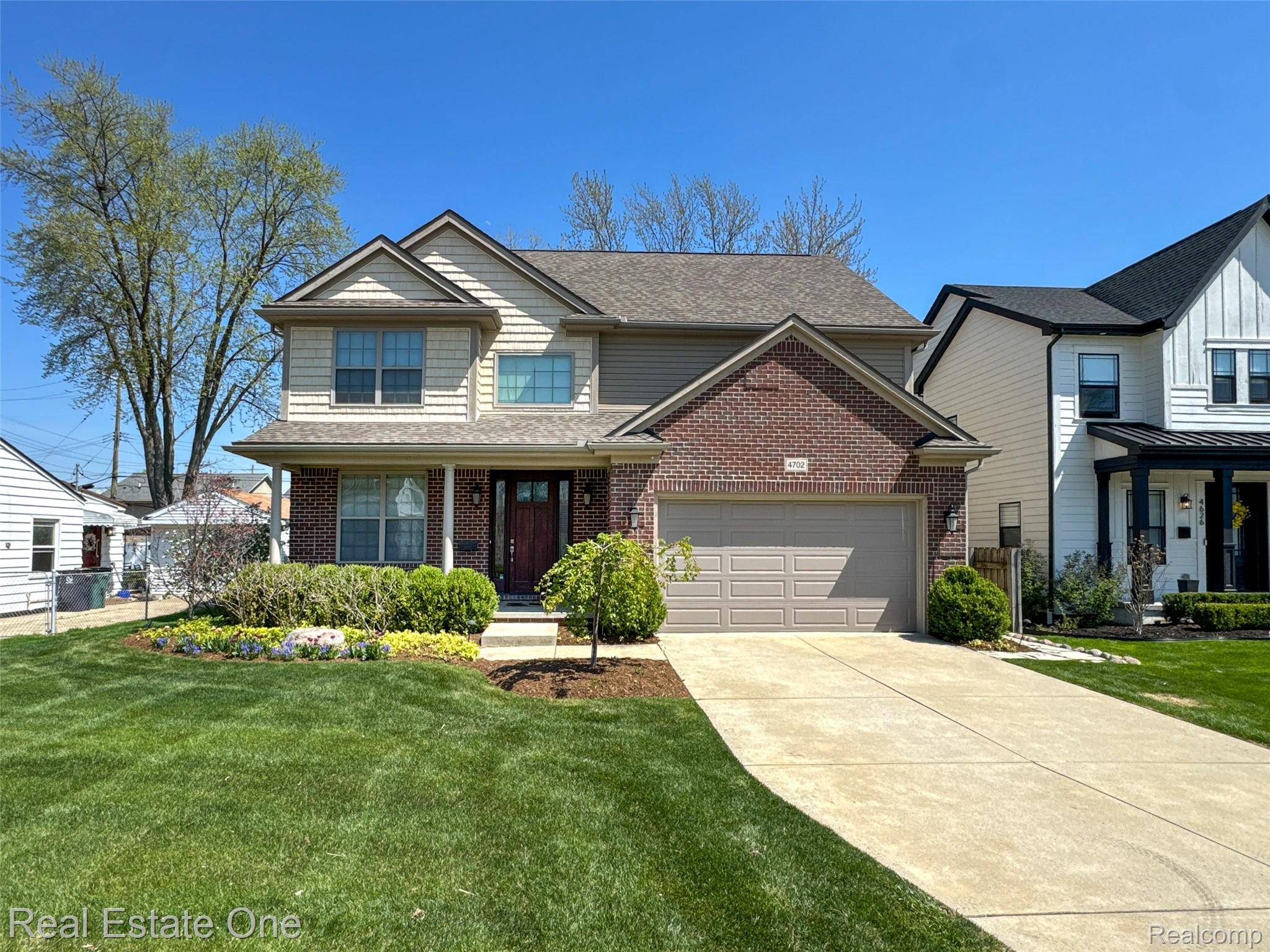 4702 Mankato AVE, Royal Oak, MI 48073