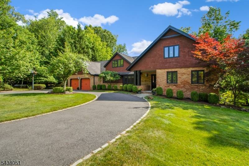 14 Denman Ct, Millburn Twp., NJ 07078
