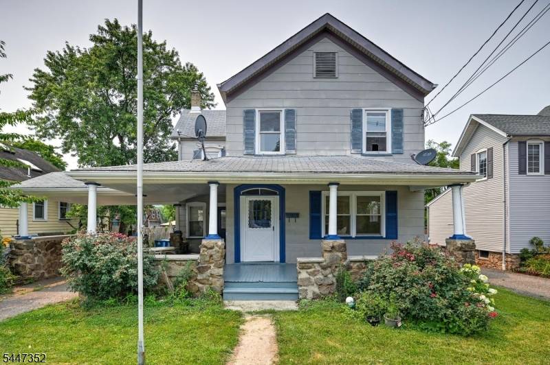 127 Main St #A, Readington Twp., NJ 08889