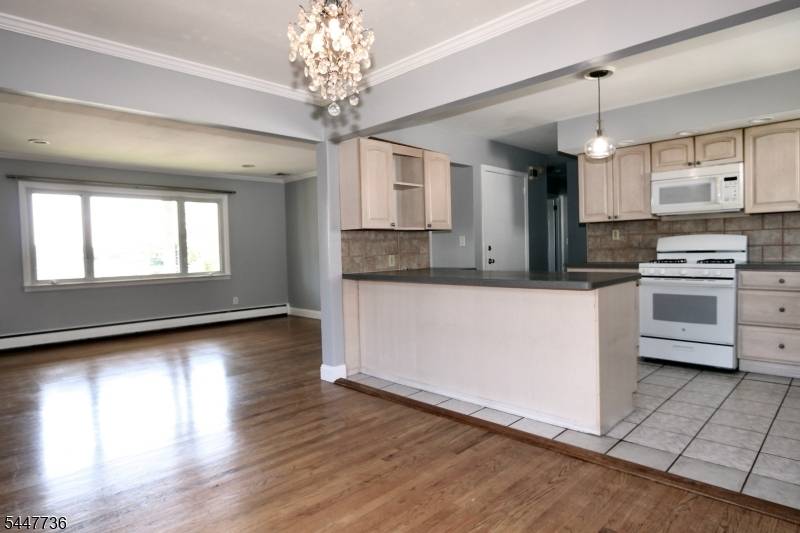340 Fenlon Blvd #2, Clifton City, NJ 07014