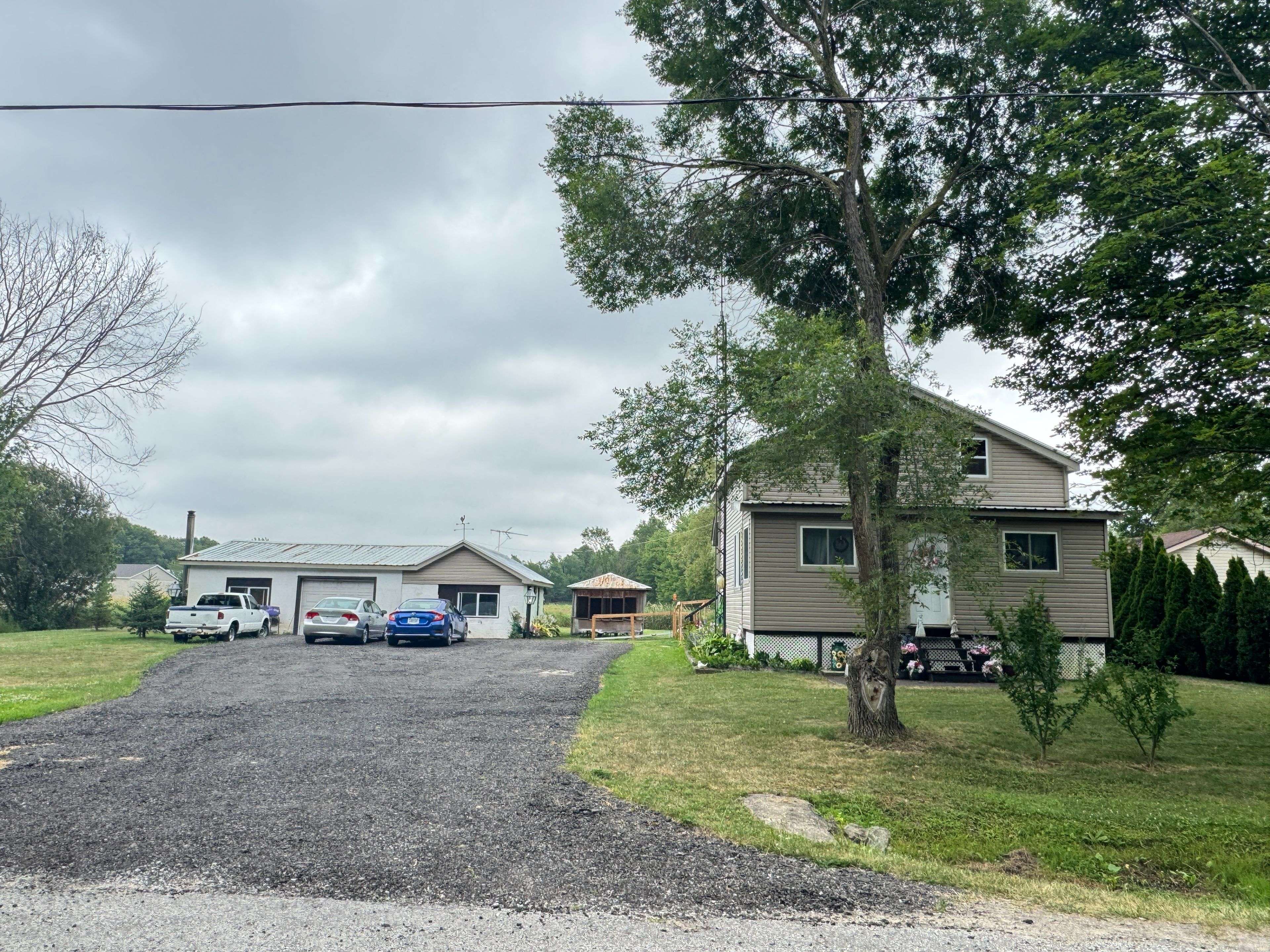 11716 Beck RD, Niagara Falls, ON L0S 1K0