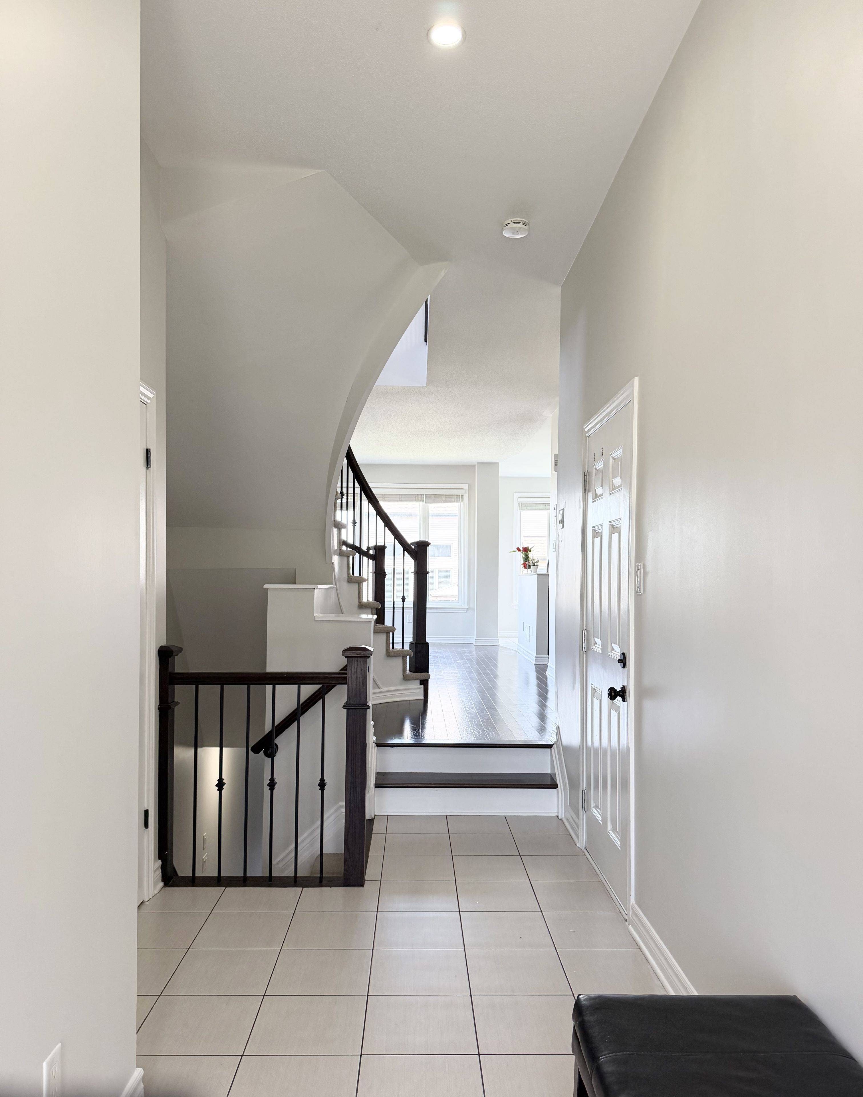 100 Popplewell CRES S, Barrhaven, ON K2J 5R3