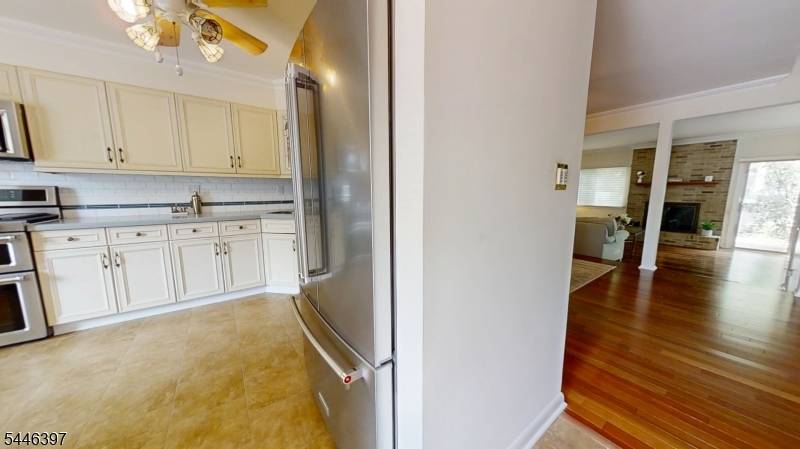 81 Chelsea Way, Bridgewater Twp., NJ 08807