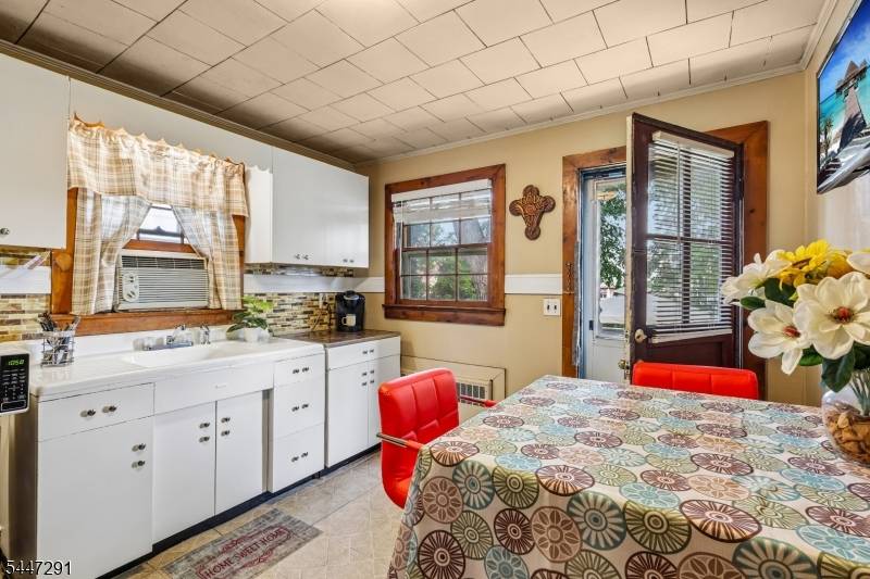 563 Purce St, Hillside Twp., NJ 07205