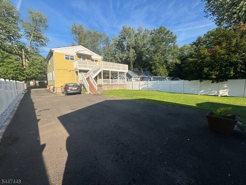 33 Harmon St, Lincoln Park Boro, NJ 07035