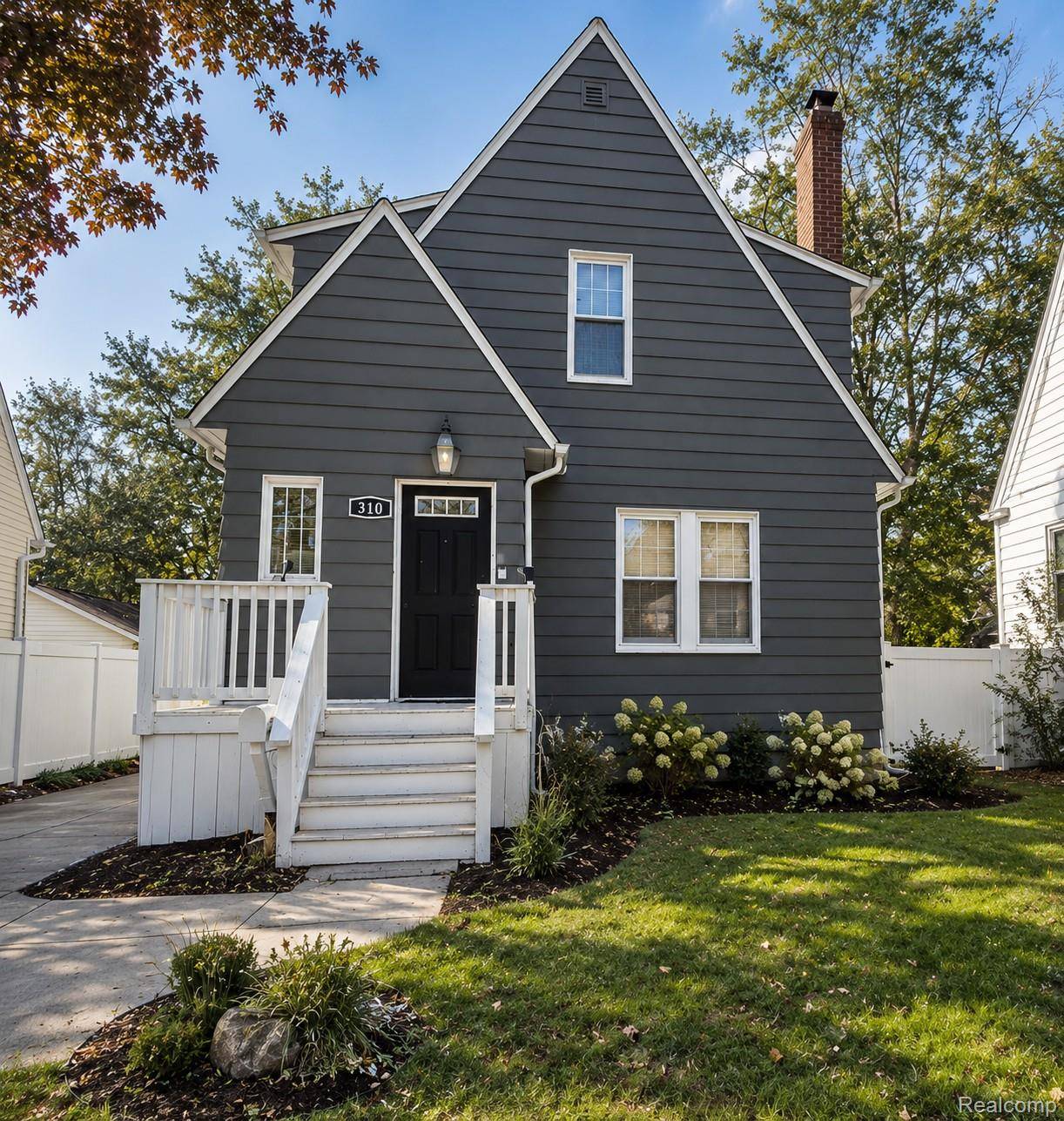 310 S Connecticut AVE, Royal Oak, MI 48067