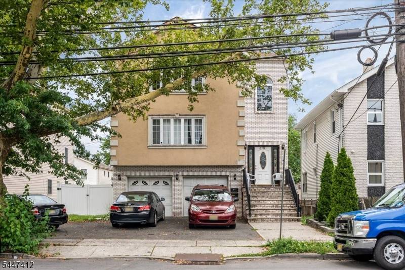 278 Hillside Ave, Hillside Twp., NJ 07205