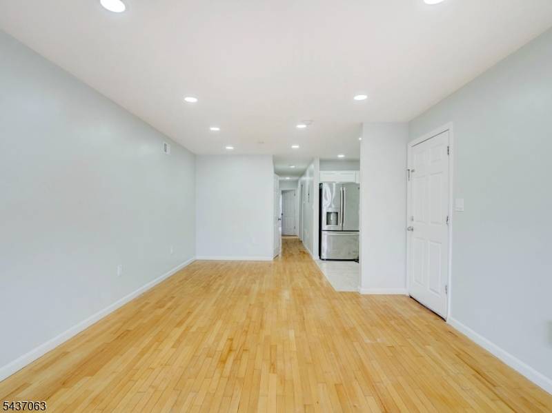 190 S 11Th St #1, Newark City, NJ 07107