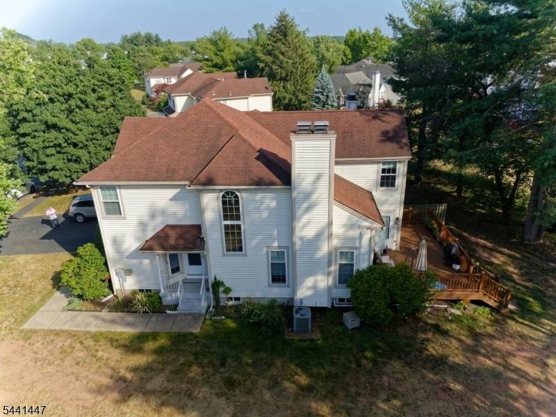 13 Mohawk Trl, Branchburg Twp., NJ 08876